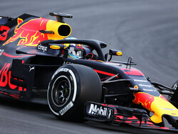 Testupdate: Ricciardo leads as Alonso loses a wheel