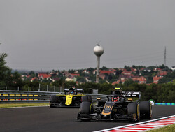 Ricciardo 'not impressed' with Magnussen's braking zone moves