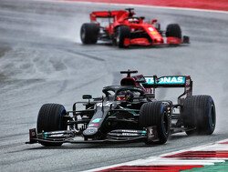 Qualifying: Hamilton storms to Styrian pole in wet conditions