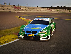 BMW andermaal aan kop in spannende tweede training