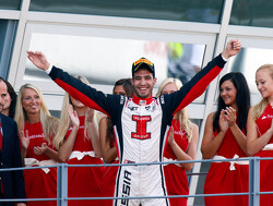 Ellinas returns for seconde season with Marussia Manor