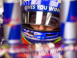 Ricciardo won't let hips get in the way of Red Bull switch