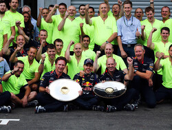 Lauda predicts Vettel to win the 2013 title in Abu Dhabi