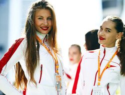Ecclestone wants 'really glamorous ladies' on grid