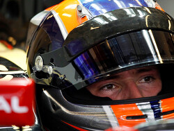 Alex Lynn joins Williams as development driver