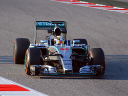 2015 Pirelli tyres 'the biggest issue' - Hamilton