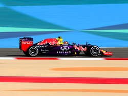 Kvyat struggling with pressure at Red Bull - Villeneuve