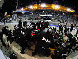 McLaren pit crew wearing sensors in Japan