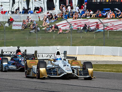 Rahal en Newgarden teruggezet op startopstelling