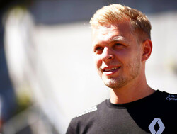 Kevin Magnussen running out of time for Renault renewal