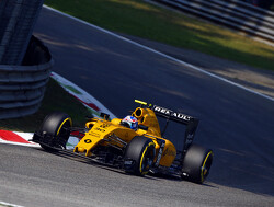 Jolyon Palmer blames Felipe Nasr for retirement