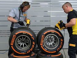 Drivers call for hard tyre axe