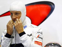 Button to replace Vandoorne for 2018?