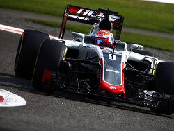 Being behind front runners "is pretty awesome" - Grosjean