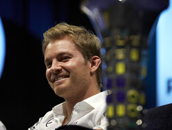 Rosberg considers that Ricciardo should join Ferrari