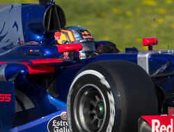 Renault advisor Prost "big fan" of Sainz