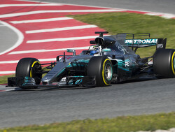 Mercedes is "clear favourite" - Horner
