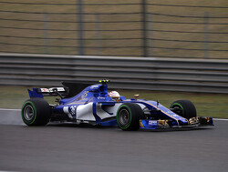 Giovinazzi apologises to Sauber after large shunt in qualifying