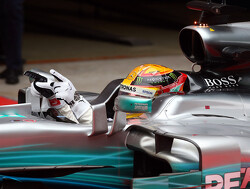 Hamilton denies Mercedes sandbagging suggestions