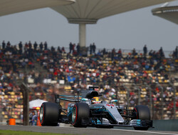 Wolff happy with relationship between Hamilton and Bottas