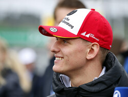 Mick Schumacher rijdt ook volgend seizoen in de Formule 3