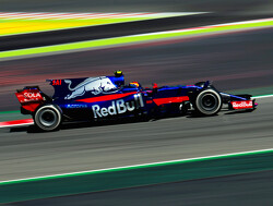 Wolff: "Red Bull controls destiny of Carlos Sainz"