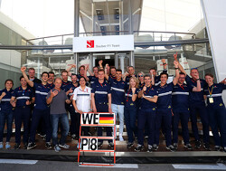 Sauber leaves McLaren dead last in standings