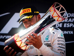 Mercedes removed drink bottles to reduce weight