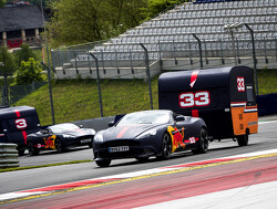 Verstappen and Ricciardo race with caravans