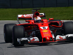 Vettel not rushing over Ferrari contract