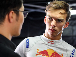Gasly chooses number 10 as permanent race number