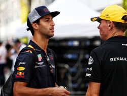 Ricciardo underestimated stress of Renault switch