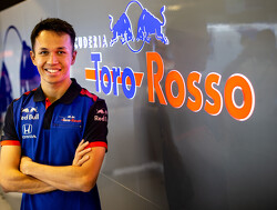 Albon chooses 23 as F1 race number