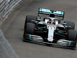 FP2: Hamilton stays on top as Mercedes pulls clear