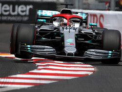 Qualifying: Hamilton on pole, Leclerc out in Q1