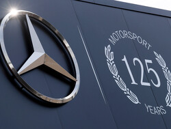 'Alle sponsor- en sportactiviteiten van Mercedes ter discussie'