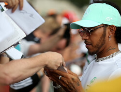 Formule 1 steunt Lewis Hamilton in strijd tegen racisme