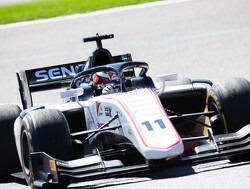 Qualifying:  Ilott takes maiden pole in thrilling session