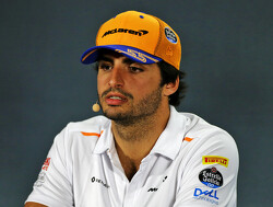 Carlos Sainz bang om corona op te lopen