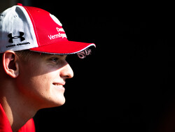 Mick Schumacher maakt zijn F1-debuut op de Nurburgring voor Alfa Romeo