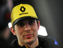 Deel 1 van 'Guess the Part' met Esteban Ocon