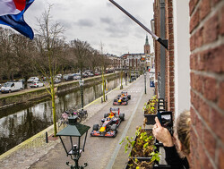 Verstappen and Albon go on a Dutch road trip