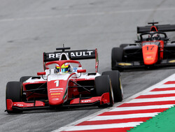 Feature Race:  Piastri wins on debut ahead of Prema teammate Sargeant