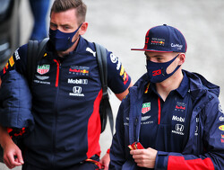 Verstappen over Russell: "Moet zich niet met Red Bull bemoeien, weet niets van ons"