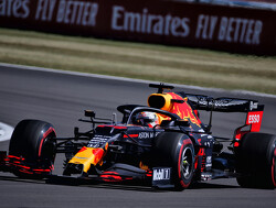 Red Bull blijft agressief doorontwikkelen aan RB16 van Verstappen