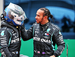 Hamilton roemt mentale kracht Bottas: "Hij verdient respect"