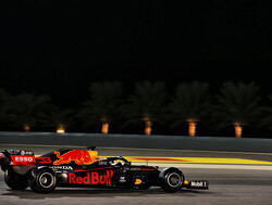 Grand Prix van Bahrein VT2: Max Verstappen meldt zich in de top