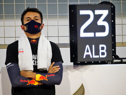 Alex Albon: "Ik test 20 dagen per maand voor Red Bull"