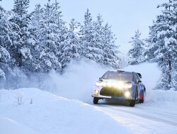 Valtteri Bottas finisht als zesde in de Arctic Lapland Rally