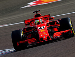 Foto's: Mick Schumacher stuurt Ferrari SF71H over Fiorano